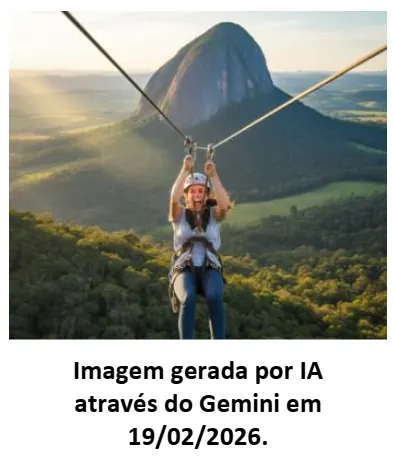 Praticante de tirolesa em descida nas montanhas do ES