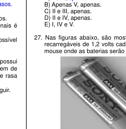 Duas baterias recarregáveis Sony e etiqueta de um mouse BenQ